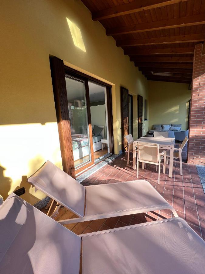 Il Canneto Lomnago Bagian luar foto